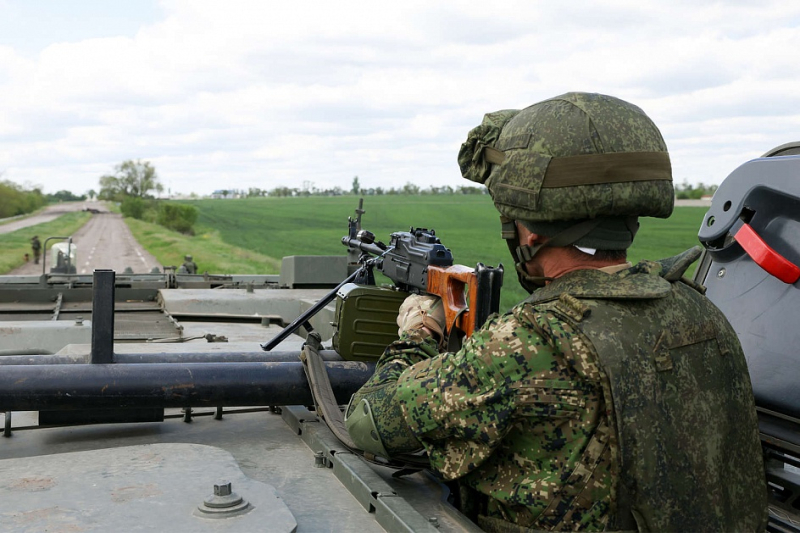 Война на Украине: военная спецоперация на Украине последние новости сегодня 1 июня, СВО обзор событий, новая карта боевых действий на Украине, обстановка на Донбассе в ДНР, ЛНР, Херсонской и Запорожской областях, что происходит на Артёмовском направлении, главные новости с линии фронта сегодня 01.06.2023, операция Z, Юрий Подоляка новое видео