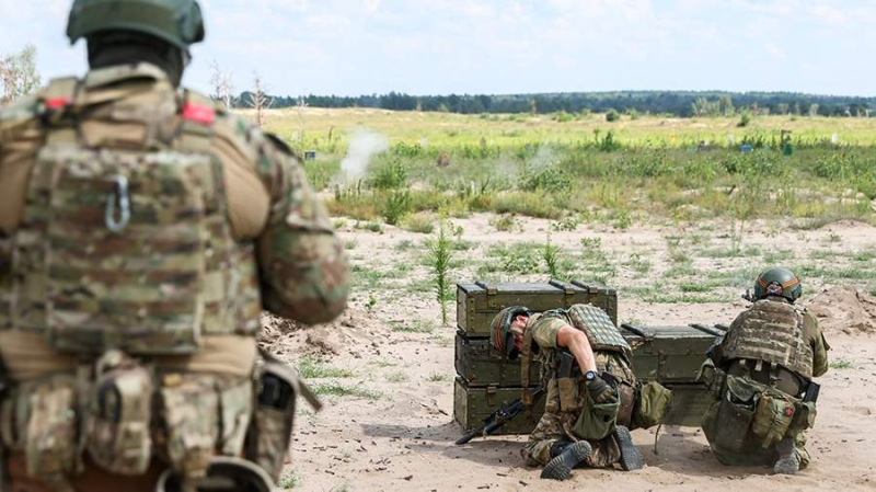 Война на Украине: военная спецоперация на Украине последние новости сегодня 12 августа, СВО обзор событий, карта боевых действий на Украине, контрнаступление ВСУ, обстановка на Донбассе в ДНР, ЛНР, Херсонской и Запорожской областях, что происходит на Времьевском выступе, главные новости с линии фронта сегодня 12.08.2023, свежие новости из Орехова, операция Z, Юрий Подоляка новое видео